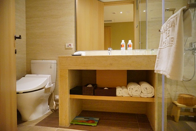 20251102-voad1 20251102-voad1