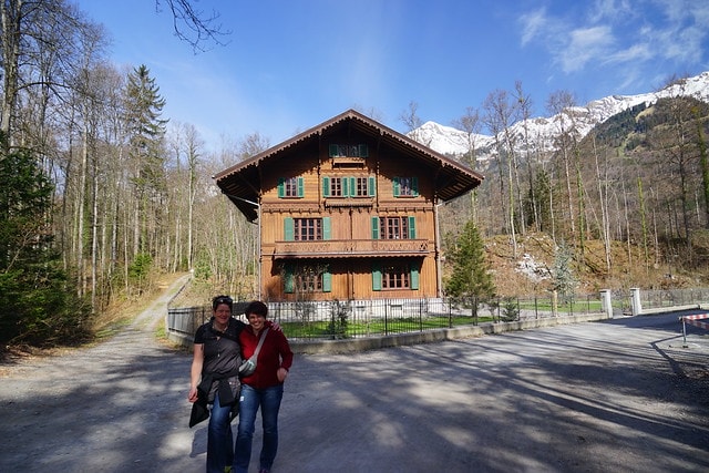 20251102-vt0bl 20251102-vt0bl