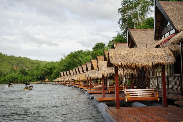 20251102-2l4ev 20251102-2l4ev