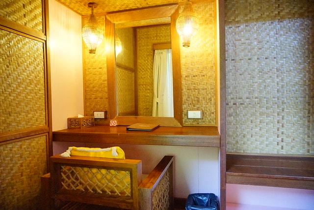 20251102-3boiv 20251102-3boiv