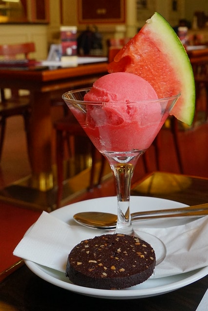 20251102-pwmuq 20251102-pwmuq