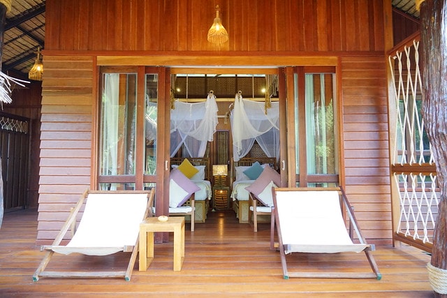 20251102-u7x8w 20251102-u7x8w