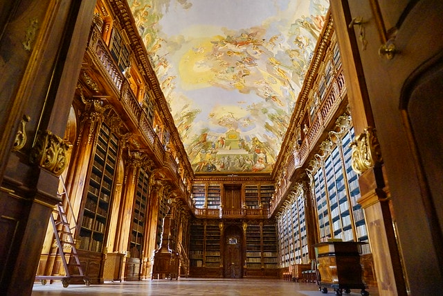 20251102-8ir03 20251102-8ir03