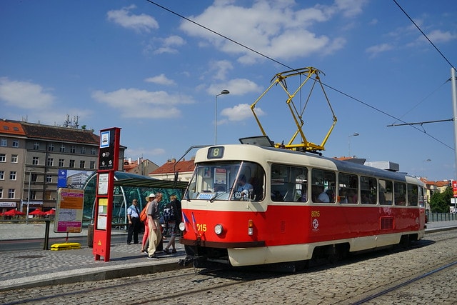 20251102-dsl7n 20251102-dsl7n