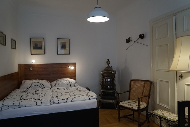 20251102-qrhip 20251102-qrhip