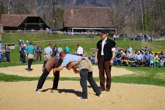 20251102-7mzke 20251102-7mzke