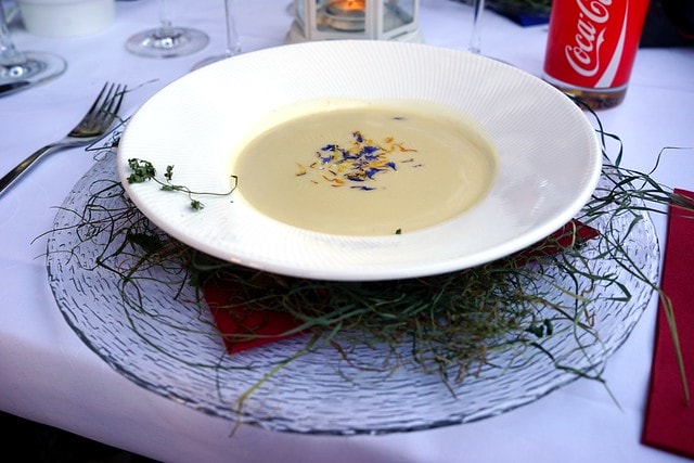 20251102-d8z5i 20251102-d8z5i