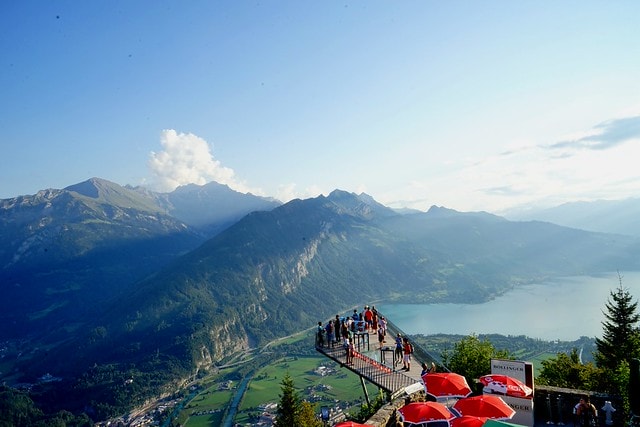 20251102-iqz9v 20251102-iqz9v