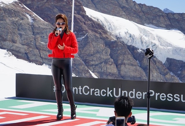 20251102-q37fr 20251102-q37fr