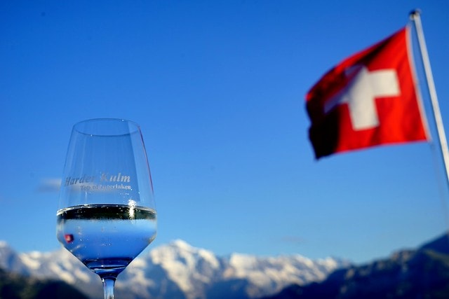 20251102-vnfjz 20251102-vnfjz