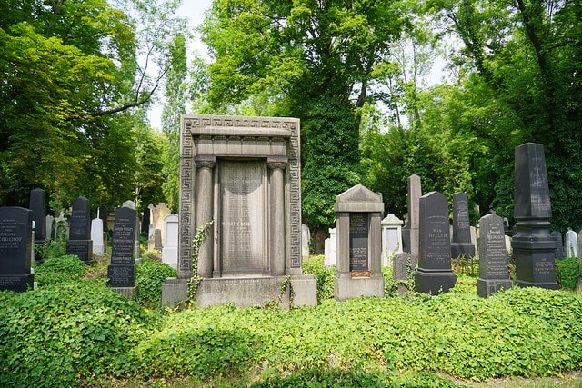 20251102-4iw6j 20251102-4iw6j