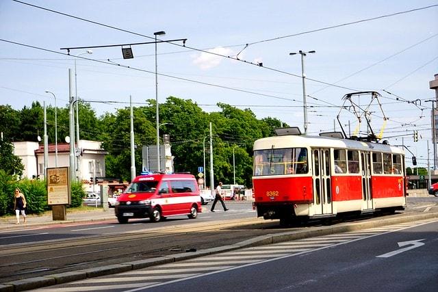 20251102-8f2z9 20251102-8f2z9