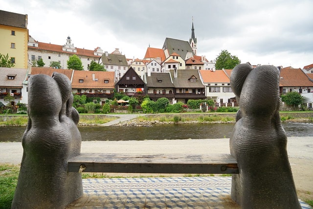 20251102-elyfu 20251102-elyfu