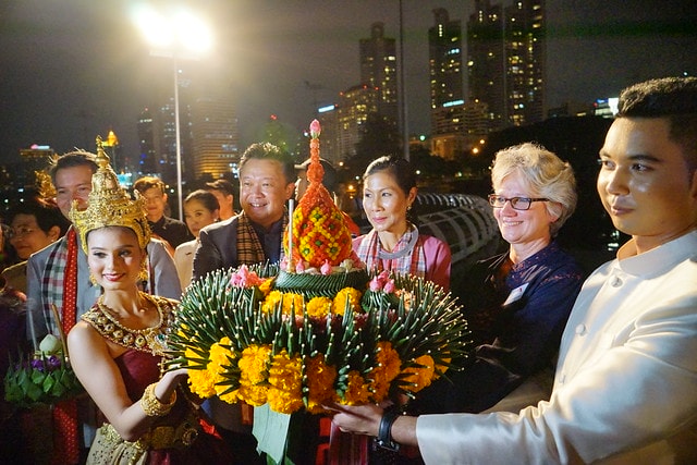 20251102-fr9c6 20251102-fr9c6