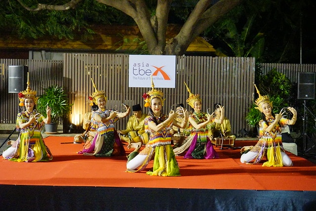 20251102-k7p6o 20251102-k7p6o