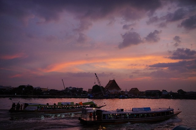 20251102-l7gl9 20251102-l7gl9