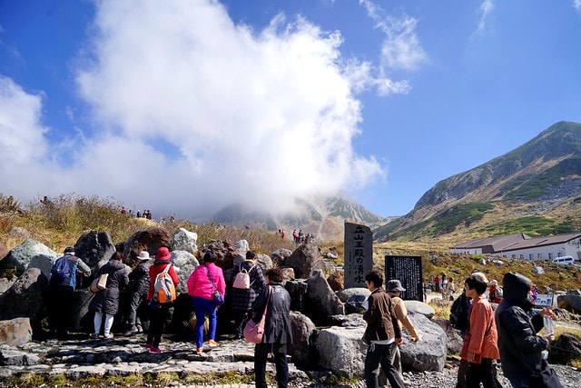 20251102-ljv6n 20251102-ljv6n