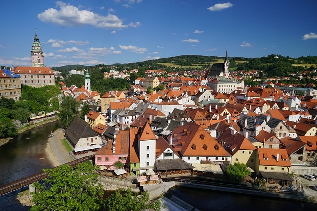 20251102-ohzz7 20251102-ohzz7