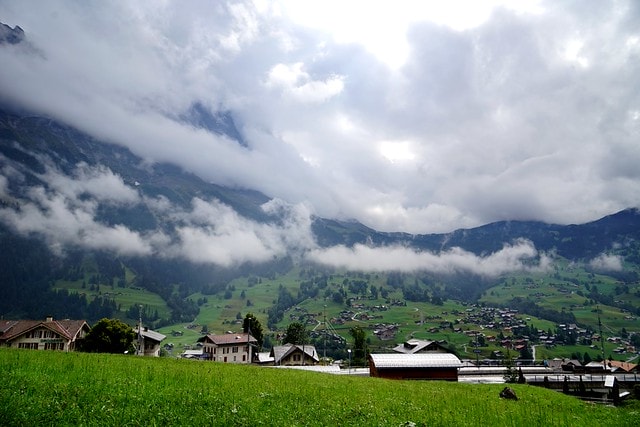 20251102-1nhvl 20251102-1nhvl