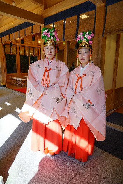 20251102-4kqpr 20251102-4kqpr