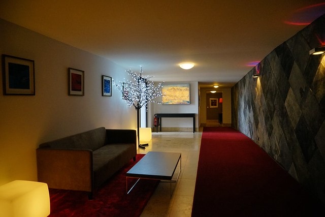 20251102-8rbaq 20251102-8rbaq