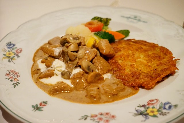 20251102-qrme7 20251102-qrme7