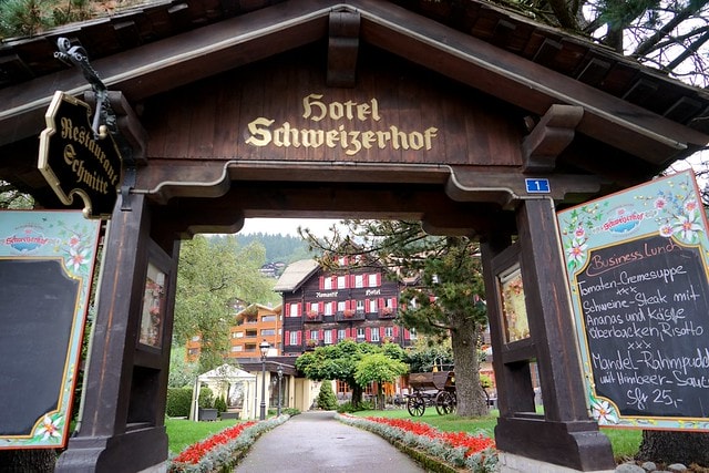 20251102-y9scn 20251102-y9scn