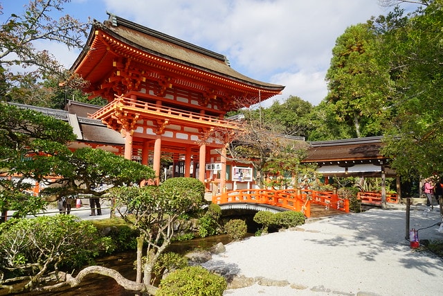 20251102-uhqki 20251102-uhqki