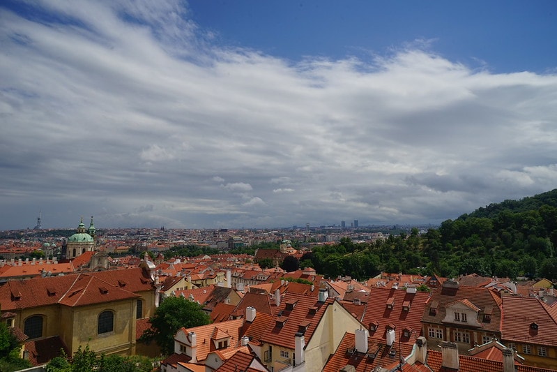 20251102-rj3ya 20251102-rj3ya