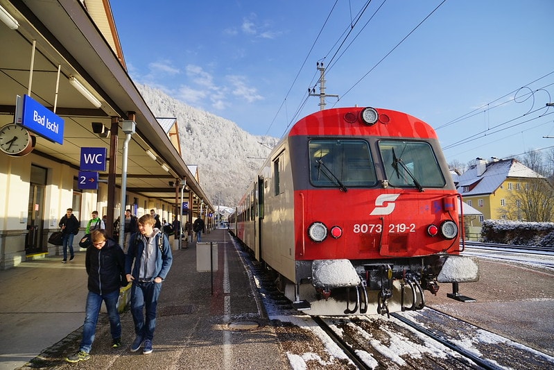 20251102-lkhrh 20251102-lkhrh