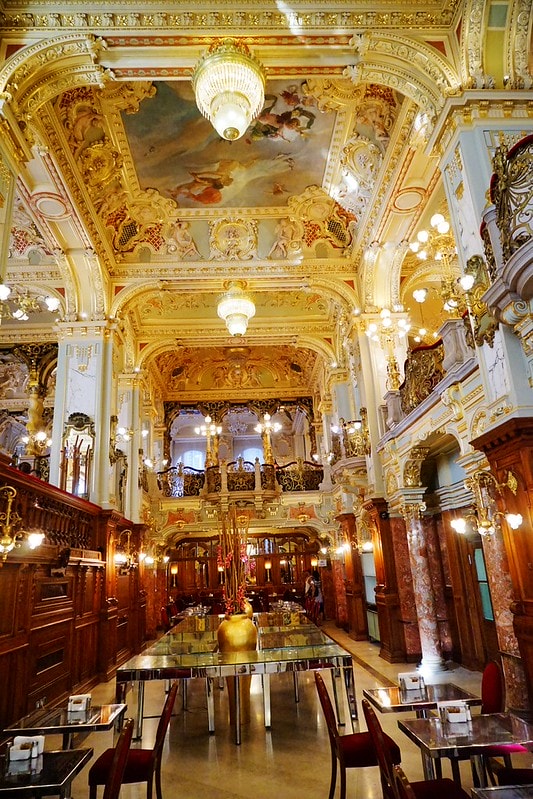 20251102-m44mw 20251102-m44mw