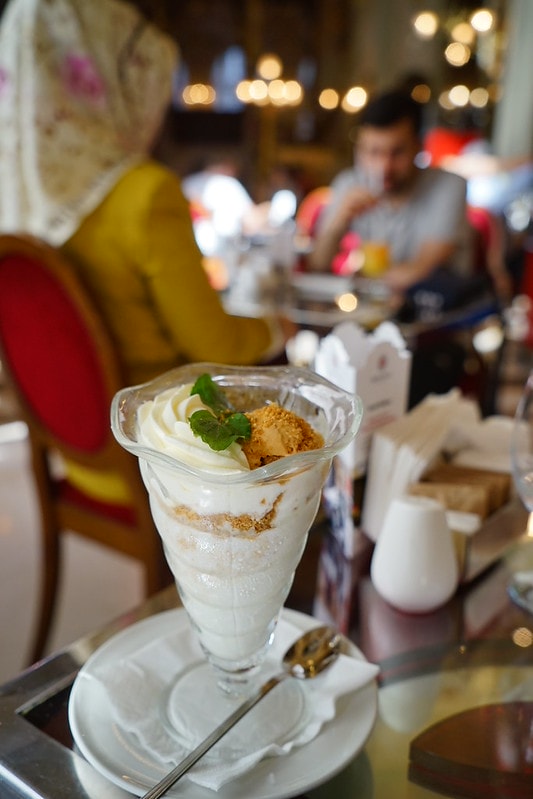 20251102-y1pou 20251102-y1pou