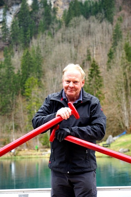 20251102-dsuz9 20251102-dsuz9