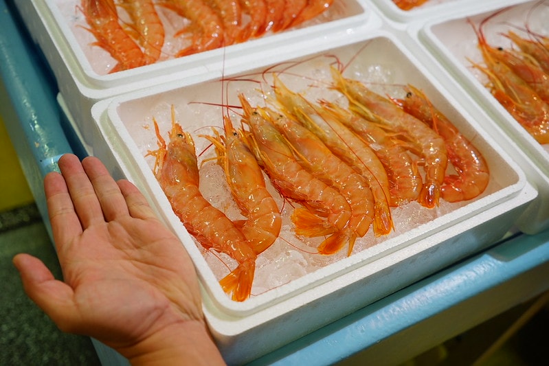 20251102-ye4wz 20251102-ye4wz