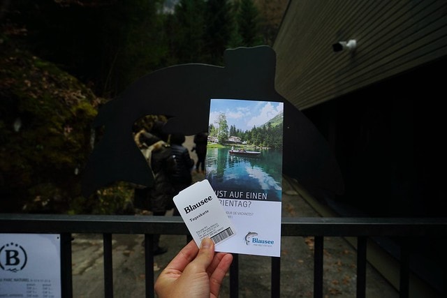 20251102-yi5r5 20251102-yi5r5