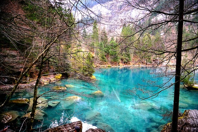 20251102-zvu37 20251102-zvu37