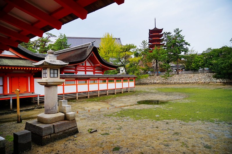 20251102-1qjpa 20251102-1qjpa