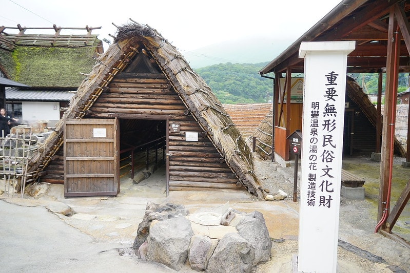 20251102-0nbgg 20251102-0nbgg