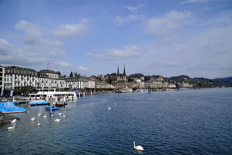 20251102-3dwnw 20251102-3dwnw