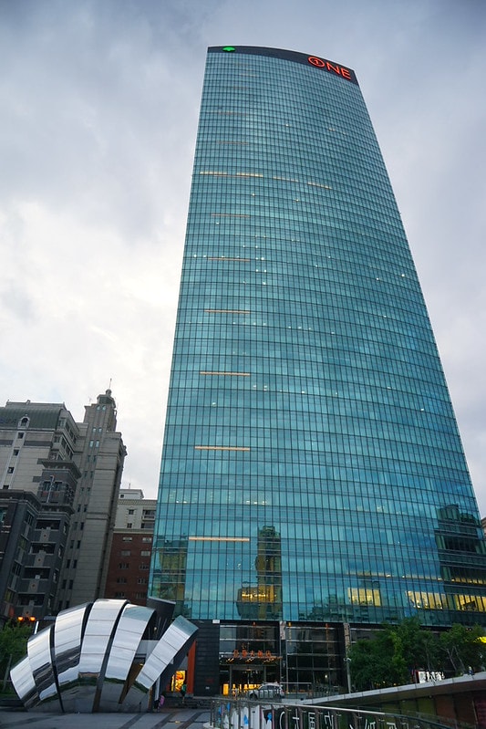 20251102-ar5vj 20251102-ar5vj