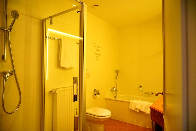 20251102-ghv6s 20251102-ghv6s