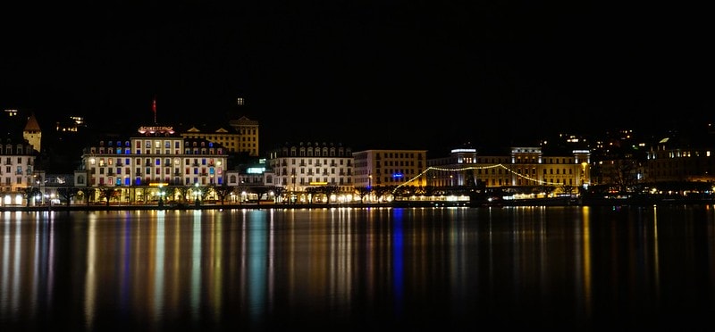 20251102-pmzue 20251102-pmzue