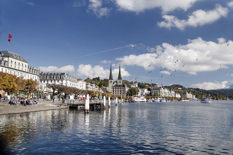 20251102-rkfeh 20251102-rkfeh