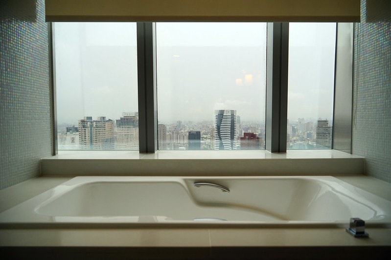 20251102-tef3g 20251102-tef3g