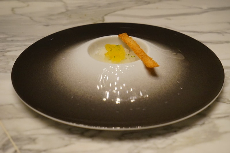 20251102-00ux9 20251102-00ux9