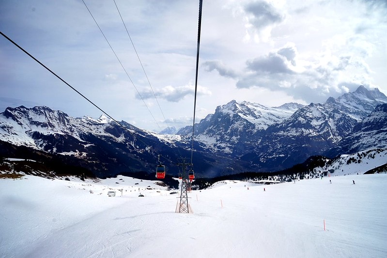 20251102-1yiwb 20251102-1yiwb