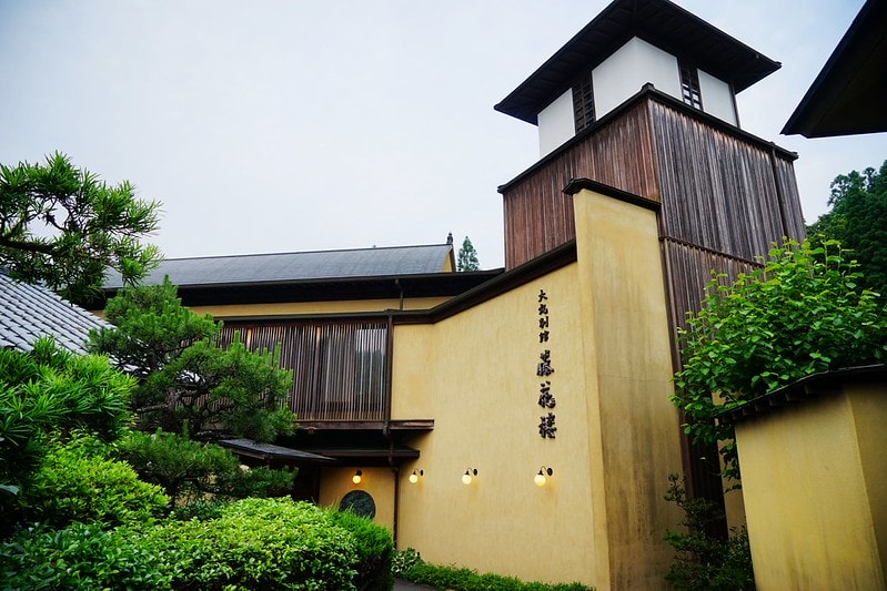 20251102-7xuzb 20251102-7xuzb