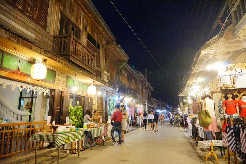 20251102-azd0y 20251102-azd0y