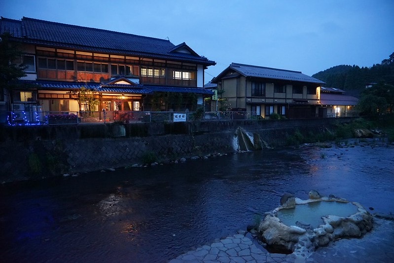 20251102-h0xtc 20251102-h0xtc