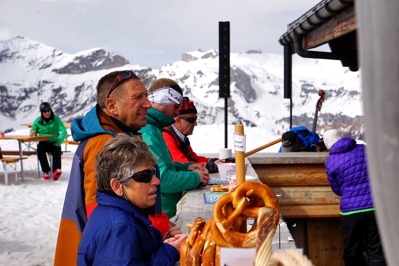 20251102-hpz1s 20251102-hpz1s